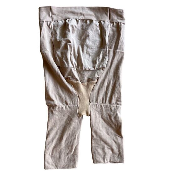 SPANX Maternity Mama Shorts Size A - Picture 5 of 7